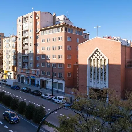 Rubia Duquesa Villahermosa, Amplio شقة سرقسطة